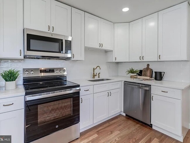 property at 302 Harris Rd