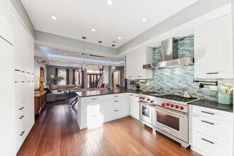 1717 N Hudson Ave in Chicago, IL - Building Photo - Building Photo