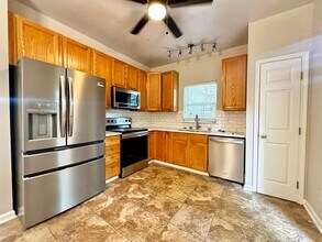 624 Huffine Manor Cir in Franklin, TN - Building Photo - Building Photo