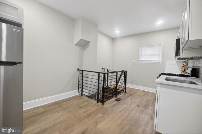 5437 Webster St in Philadelphia, PA - Building Photo - Building Photo