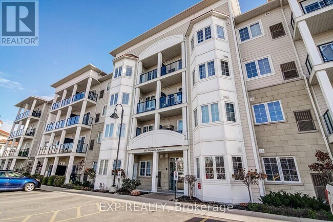 80 Shipway Ave in Clarington, ON - Building Photo - Building Photo