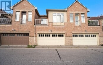 2022 Lakeshore Rd W in Mississauga, ON - Building Photo - Building Photo