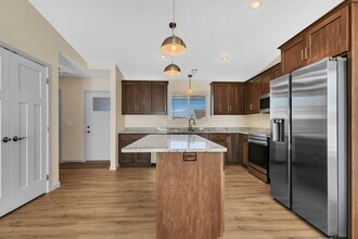 4349 32nd St S in St. Cloud, MN - Building Photo - Building Photo