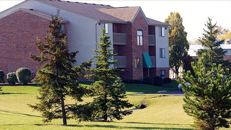 Deer Creek Apartments in Delphos, OH - Building Photo