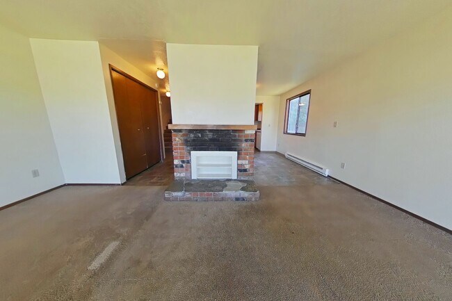 2541 NW Grant Ave-Unit -2543 NW Grant in Corvallis, OR - Building Photo - Building Photo
