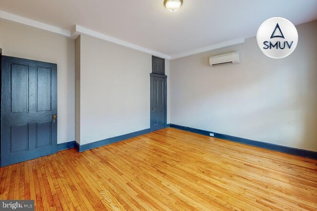 property at 24 E Madison St