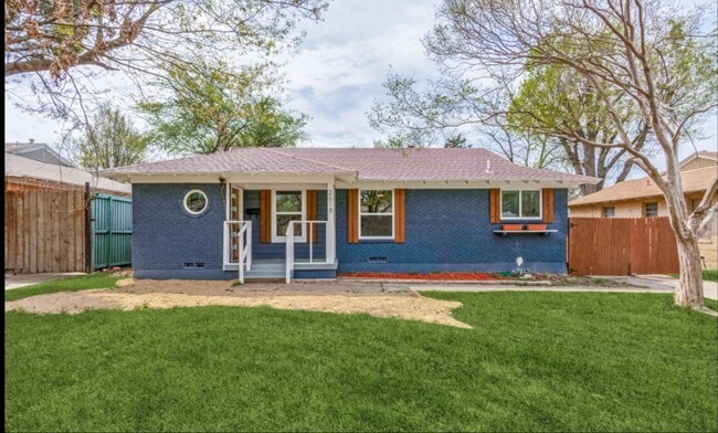 property at 2618 San Marcus Ave