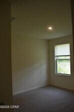 1570 Aldoro Cir in Chipley, FL - Building Photo - Building Photo