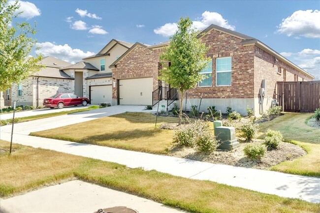 property at 816 Mallow Rd