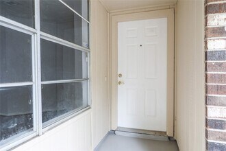 2703 Heritage Colony Dr in Webster, TX - Building Photo - Building Photo