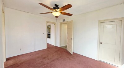 2001 Old Ballinger Hwy in San Angelo, TX - Foto de edificio - Building Photo