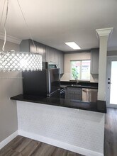 9855 Sandalfoot Blvd in Boca Raton, FL - Building Photo - Building Photo