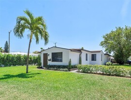 342 SW 22nd St in Fort Lauderdale, FL - Building Photo
