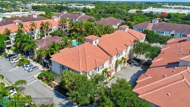 5800 W Sample Rd in Coral Springs, FL - Building Photo - Building Photo