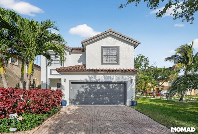 1298 NW 192nd Terrace in Pembroke Pines, FL - Building Photo - Building Photo