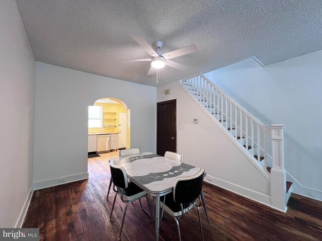 1211 Daly St in Philadelphia, PA - Building Photo - Building Photo