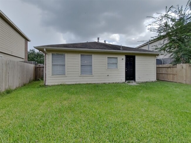 15019 Easingwold Dr in Channelview, TX - Building Photo - Building Photo