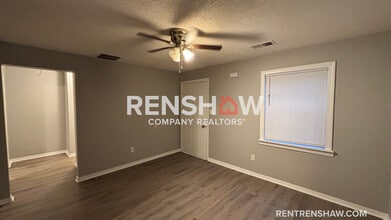 893 Pearce St in Memphis, TN - Building Photo - Building Photo