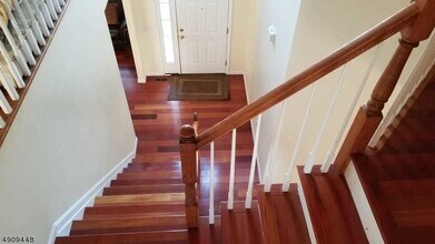 156 Winding Hill Dr in Hackettstown, NJ - Building Photo - Building Photo