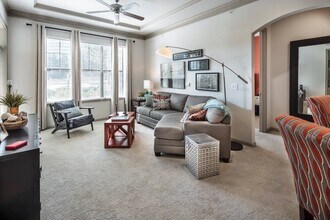 Overton Rise in Atlanta, GA - Foto de edificio - Building Photo