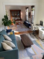 3018 W Schubert Ave, Unit Fl 1 in Chicago, IL - Building Photo