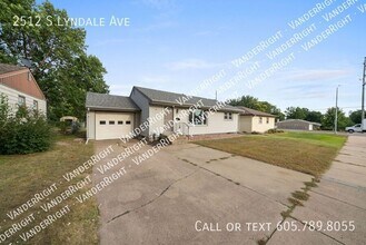 2512 S Lyndale Ave in Sioux Falls, SD - Building Photo - Building Photo