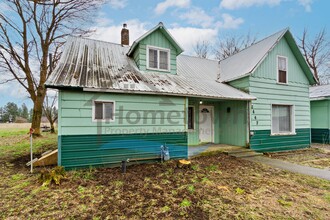 2442 Hayden Ave in Hayden, ID - Building Photo - Building Photo