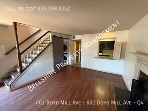 601 Boyd Mill Ave in Franklin, TN - Building Photo - Building Photo