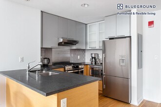 303 Third St in Cambridge, MA - Building Photo - Building Photo