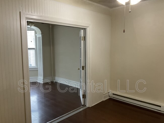 28 Carlisle St in Hanover, PA - Building Photo - Building Photo