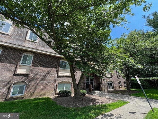 property at 11901 Tarragon Rd