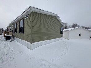 1603 Summer Park Dr in Ankeny, IA - Building Photo - Building Photo