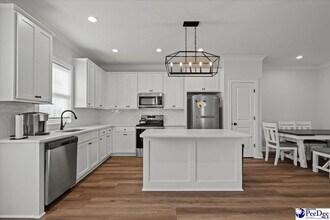 451 Clark Branch Rd in Florence, SC - Building Photo - Building Photo