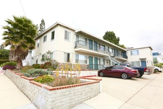 202-220 Fir St in San Diego, CA - Building Photo - Building Photo