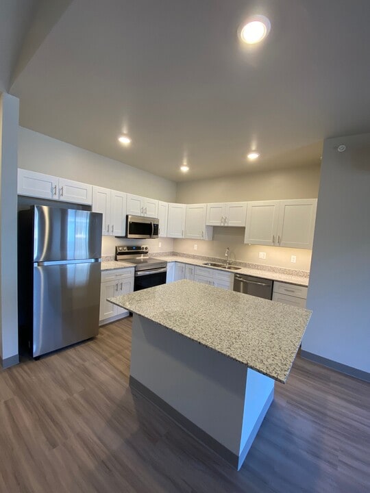 Aster Village in Tiffin, IA - Building Photo