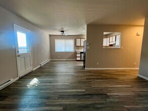 8-10 Mumford Pl in Longmont, CO - Foto de edificio - Building Photo