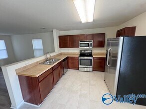 146 Forestbrook Dr in Madison, AL - Building Photo - Building Photo