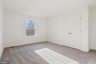 152 SILVERSMITH Rd in Oxford, PA - Building Photo - Building Photo