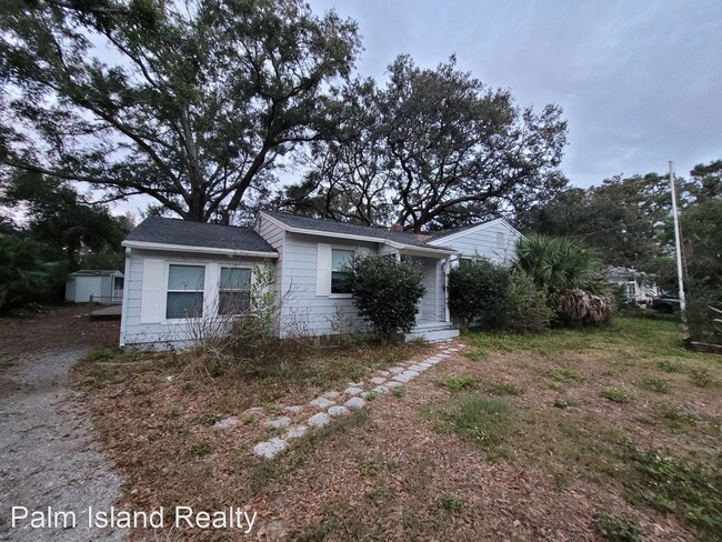 110 Lakewood Rd in Pensacola, FL - Building Photo - Building Photo