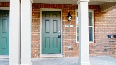 39803 Rockcrest Cir in Northville, MI - Building Photo - Building Photo