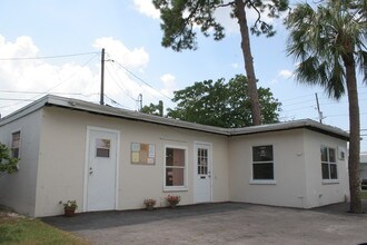 Sunshine Park in Port Richey, FL - Building Photo - Building Photo