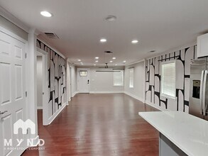 963 Sims Ave NW in Atlanta, GA - Building Photo - Building Photo