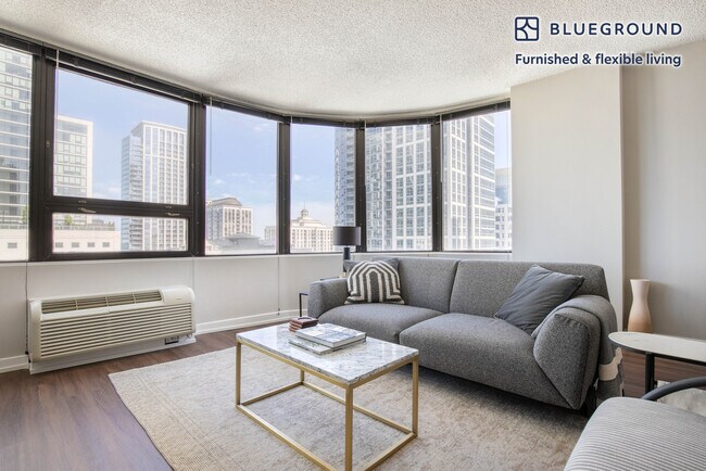 1212 S Michigan Ave