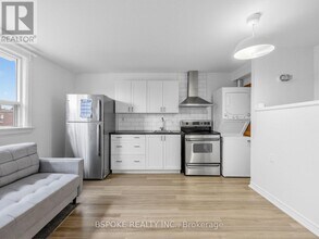 142 Silverthorn Ave in Toronto, ON - Building Photo - Building Photo