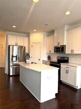 127 N Auburn Landing Pl in Auburn, GA - Foto de edificio - Building Photo