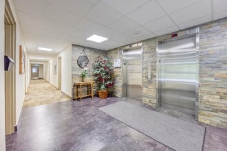 Trillium Village in Chatham-Kent, ON - Building Photo - Building Photo