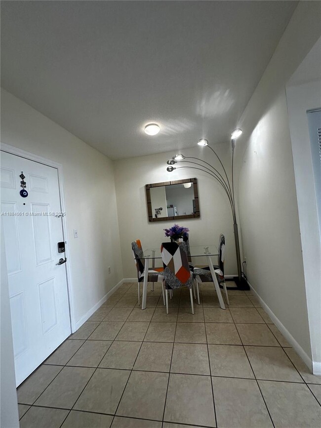 property at 1 Glen Royal Pkwy