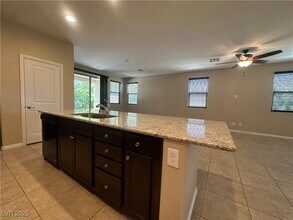 12286 Terrace Verde Ave in Las Vegas, NV - Building Photo - Building Photo