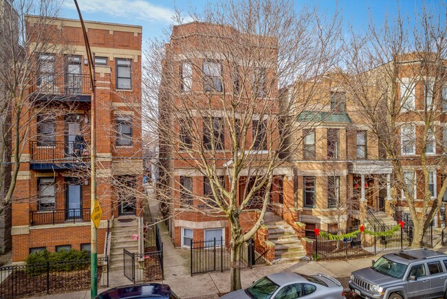 property at 2326 N Southport Ave