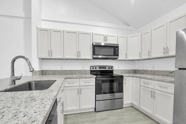 property at 13910 Folkestone Cir